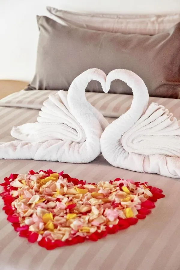 Kundalini Residence Σεμινιάκ