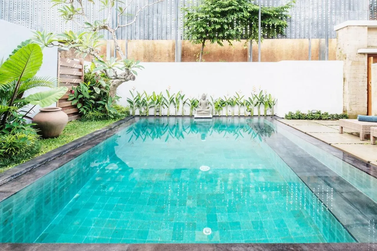 Kundalini Residence Σεμινιάκ